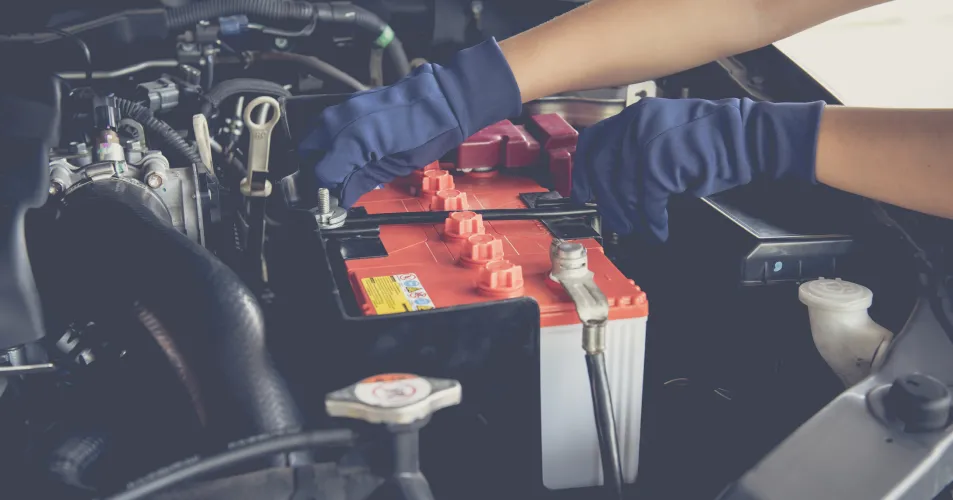 Car Battery Cable & Connection Check in UAE by TyresCart