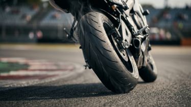 Importance of Tyre Temperature in Motorcycles Explained: Grip, Heat Cycles & Performance