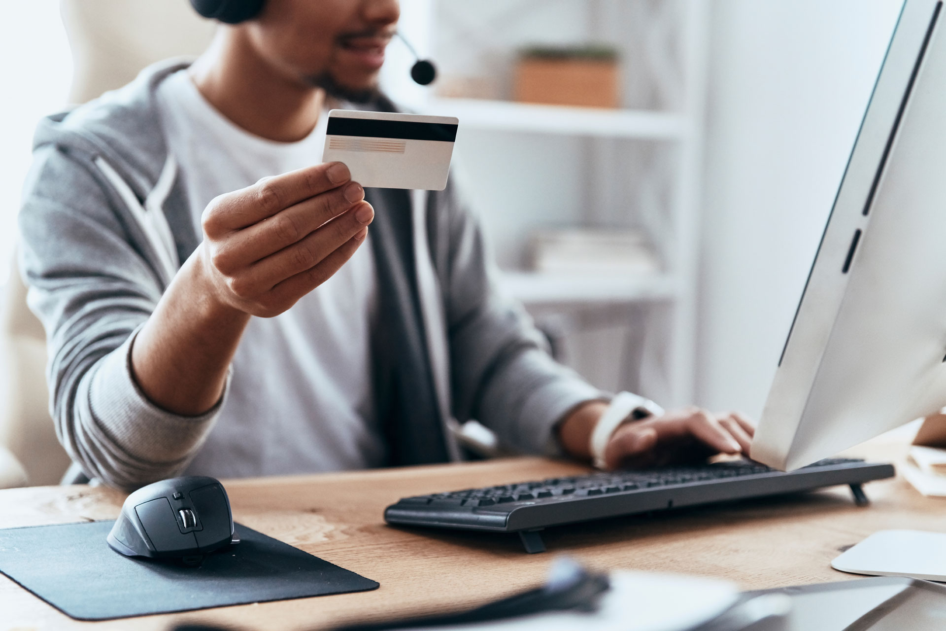 How To Order Tyres From An Online Tyre Shop?