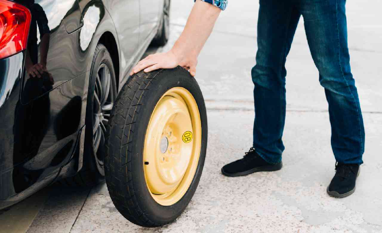 Wider Tyres vs Narrow Tyres: Pros, Cons & When to Choose