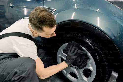 Choose tyre fitting across UAE